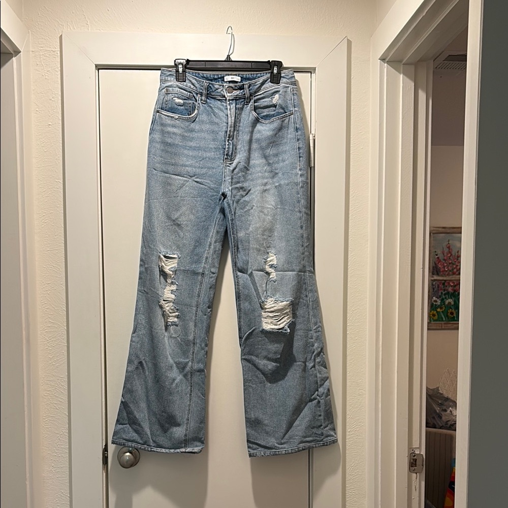 Light Blue Distressed Women's Jeans